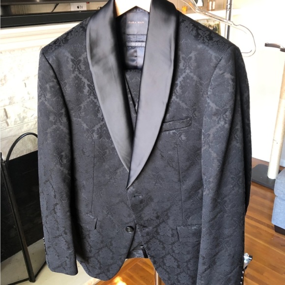 Zara Jacquard Suit